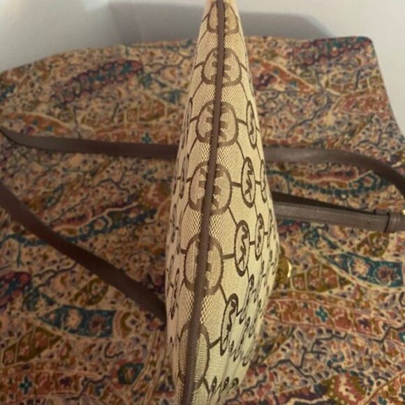 Michal Michael Kors Tan/Brown Canvas Crossbody bag - Picture 3 of 4